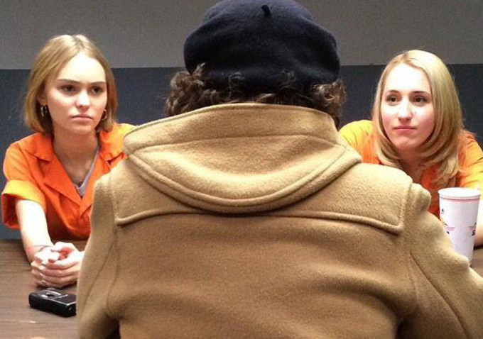 Yoga Hosers: Filhas de Johnny Depp e Kevin Smith no primeiro trailer