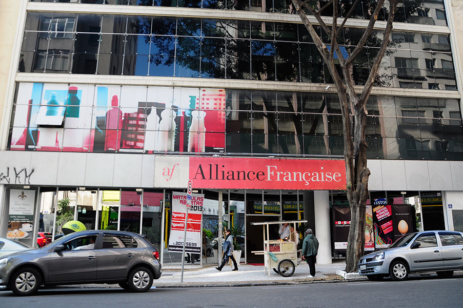 Aliança Francesa cede seu teatro em São Paulo para o Festival Varilux de Cinema Francês