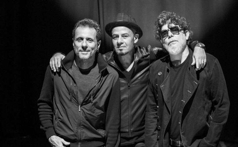 Titãs se apresentam no Tom Brasil em comemoração ao Dia Mundial do Rock