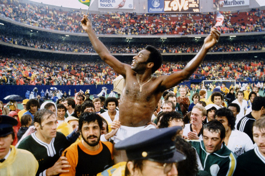 ‘O Negro no Futebol Brasileiro’ estreia em 30 de agosto no canal HBO