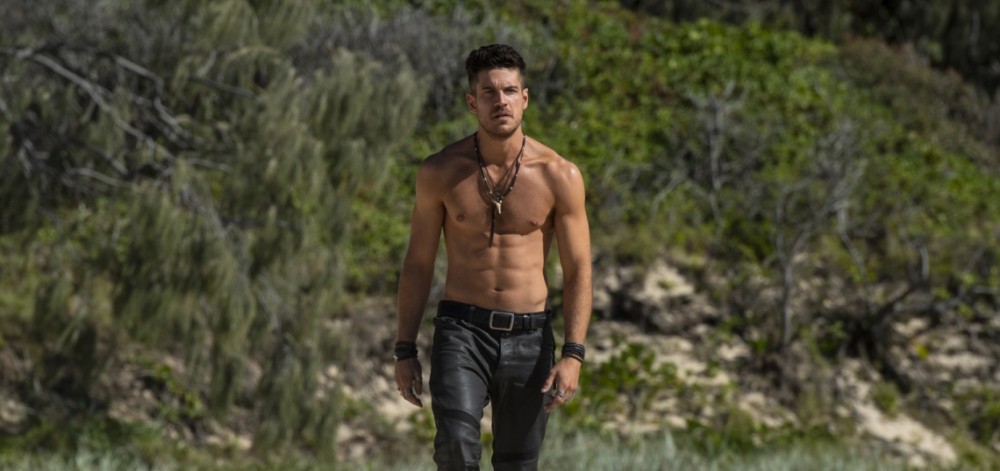 Em novo vídeo promocional de “Tidelands” Marco Pigosssi fala sobre a trama