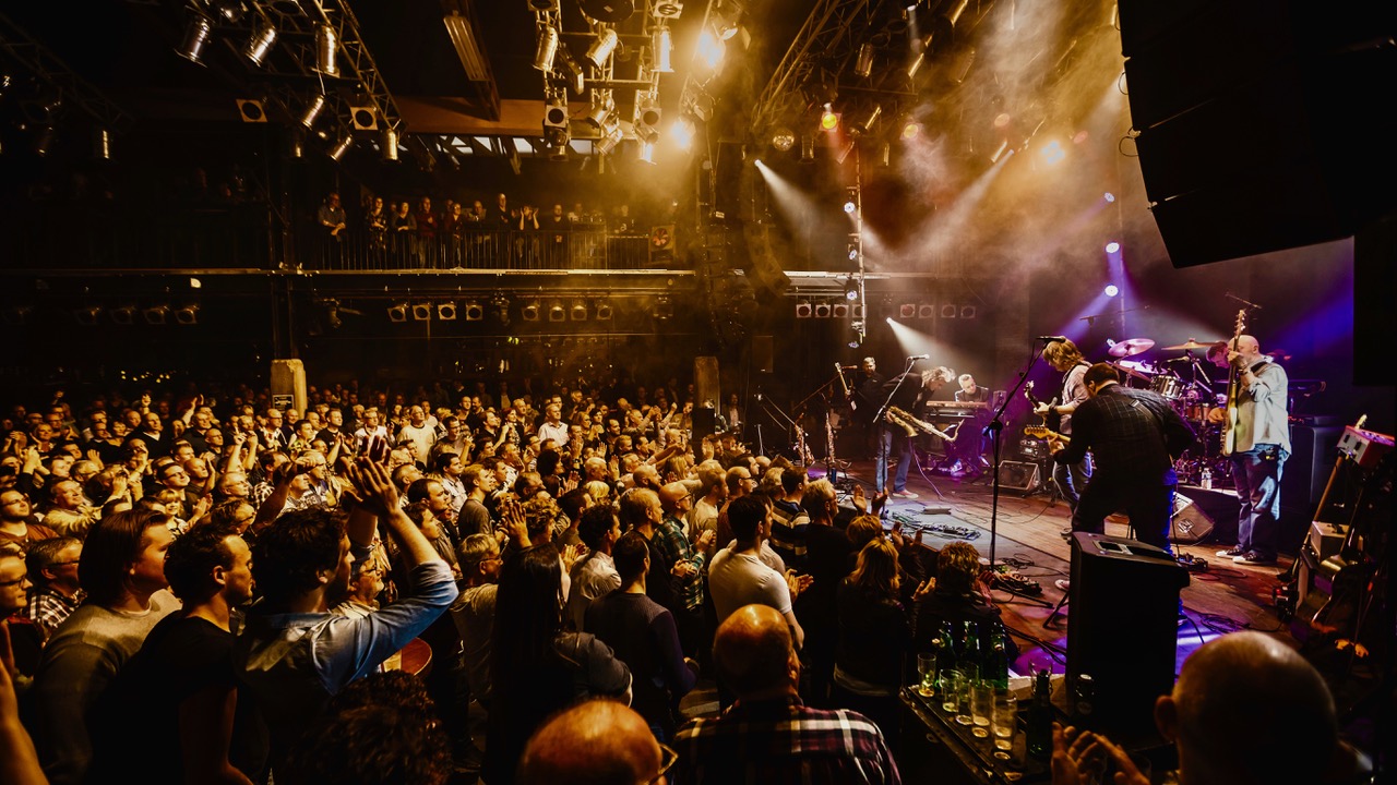 Dire Straits Legacy chega ao Brasil para nova turnê