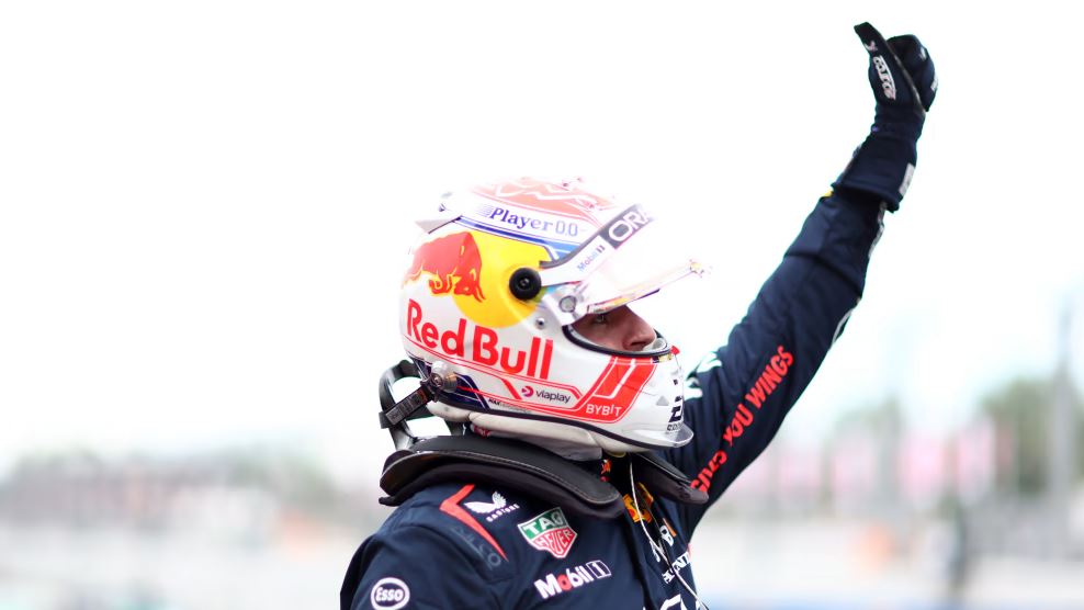 Verstappen fatura a pole em qualificação caótica na Espanha