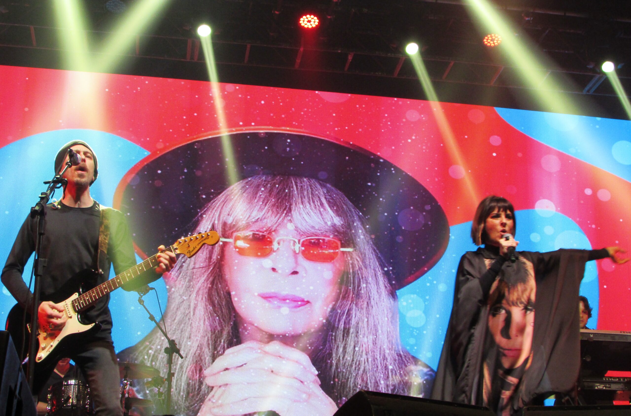 Homenagem à Rita Lee, com Beto Lee e Fernanda Abreu em Porto Alegre