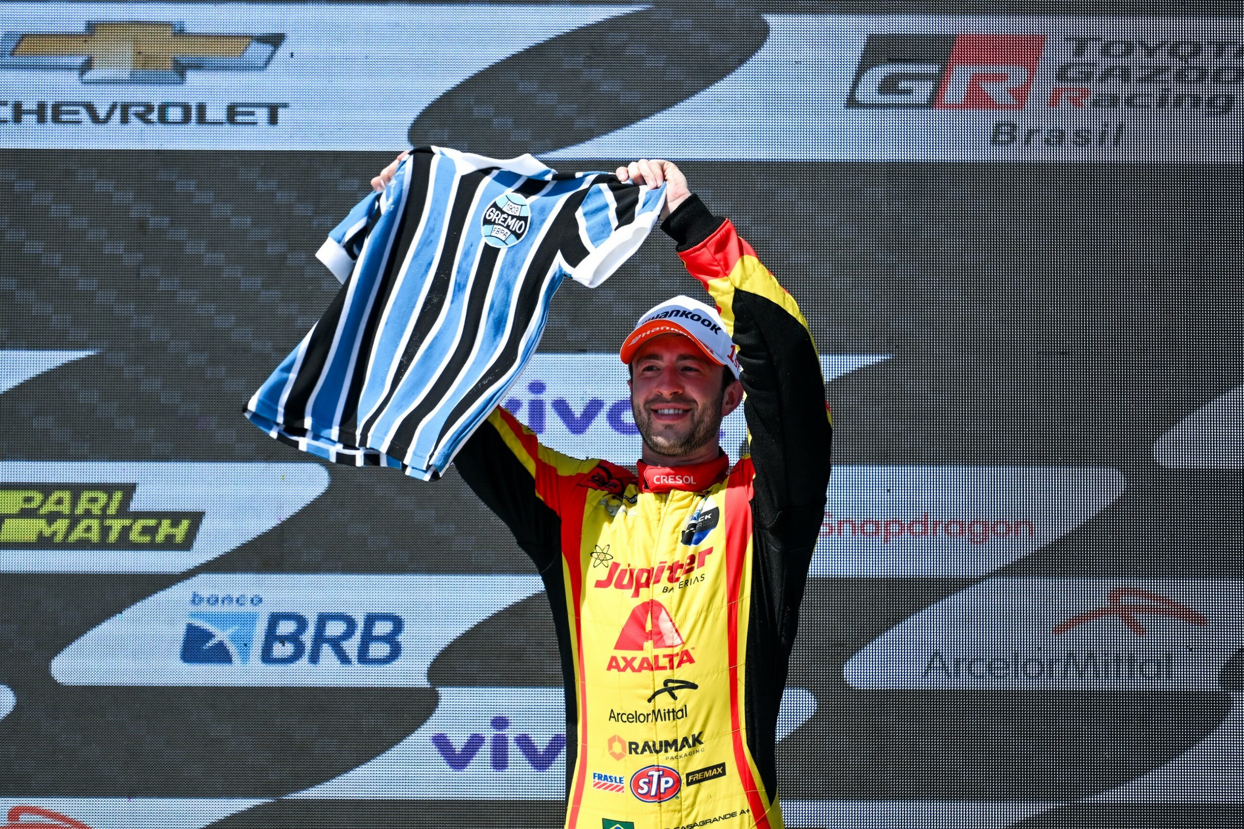 Casagrande e Átila Abreu vencem no Velopark