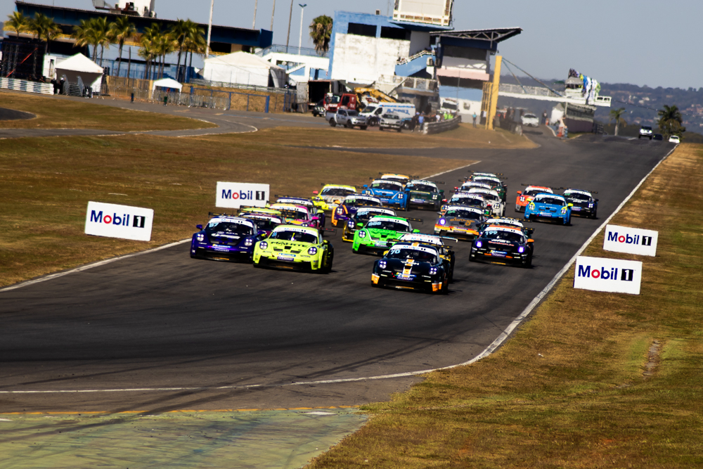 Porsche Cup inicia temporada 2024 em Goiânia | Ingressos e onde assistir.
