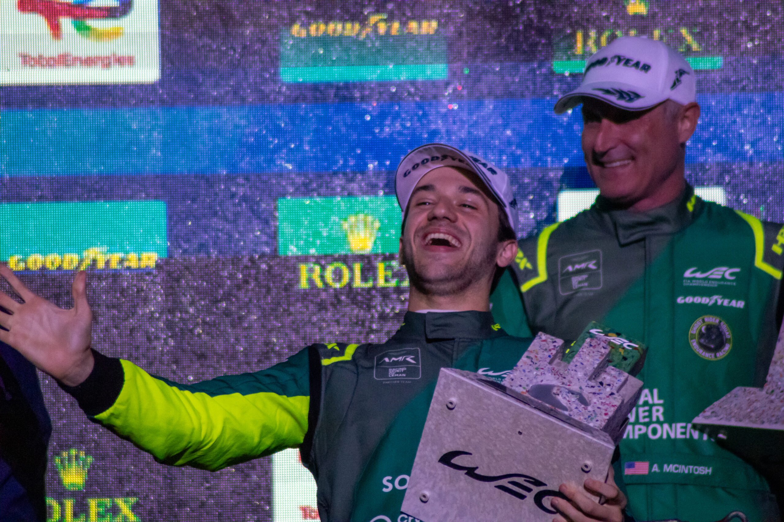 Cadillac faz história e Dudu Barrichello enlouquece a torcida em Interlagos nas 6 H de São Paulo 2025